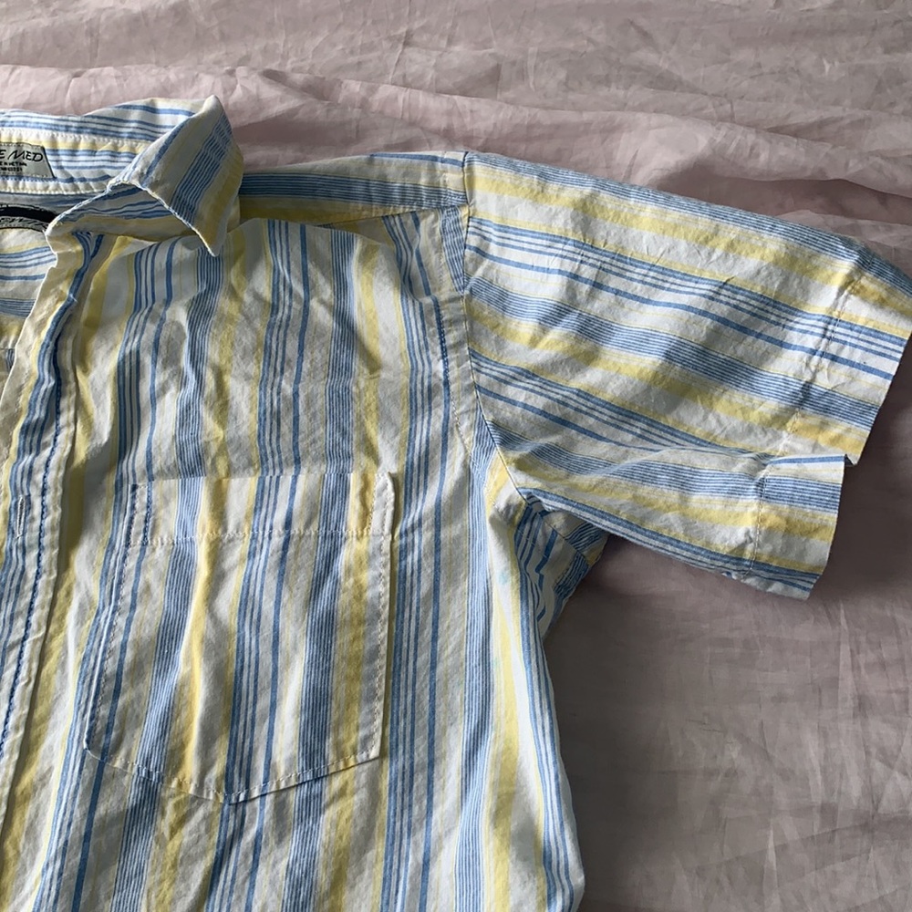 Kid’s button down - Picture 3 of 8